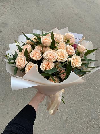 Букет Кремовые розы Латте в Псекупс