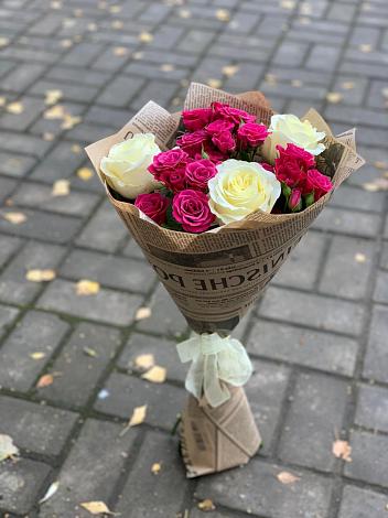 Букет цветов из: Розы в Псекупс